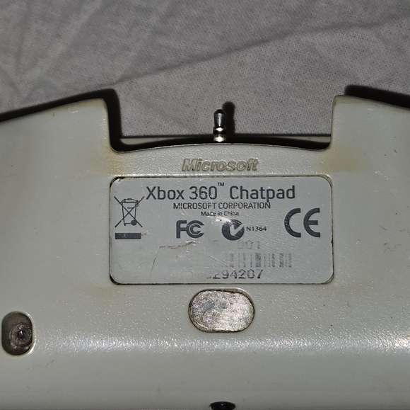 Controller chatpad - Picture 2 of 3
